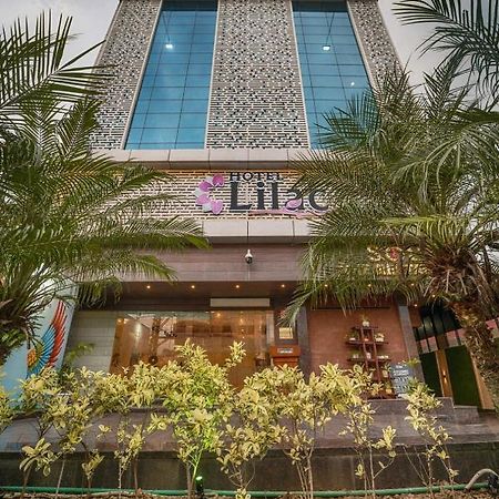 Hotel Lilac Kota  Bagian luar foto
